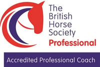 Horse and Hound pet sitting service logo