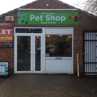 The Beverley Pet Shop logo