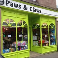 Paws & Claws Pet Shop logo