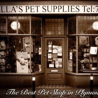 Bellas Pet Supplies logo