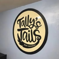 Tallys Tails Dog Groomer logo