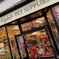 Lilydale Pet Supplies logo