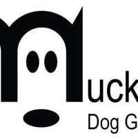 Mucki Pups Dog Grooming logo