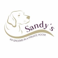 Sandy's Dog Grooming logo